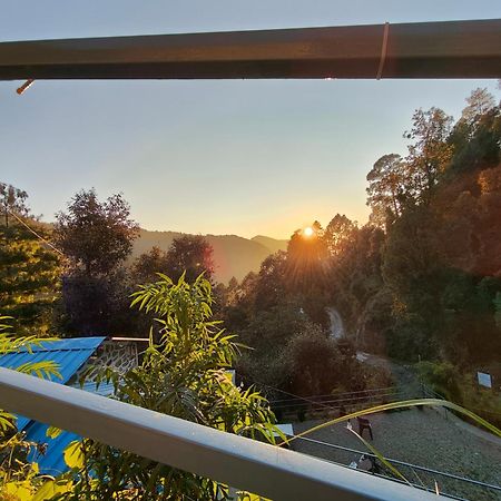 Himwanderer Camps & Cottages Pangot Nainital Exteriör bild