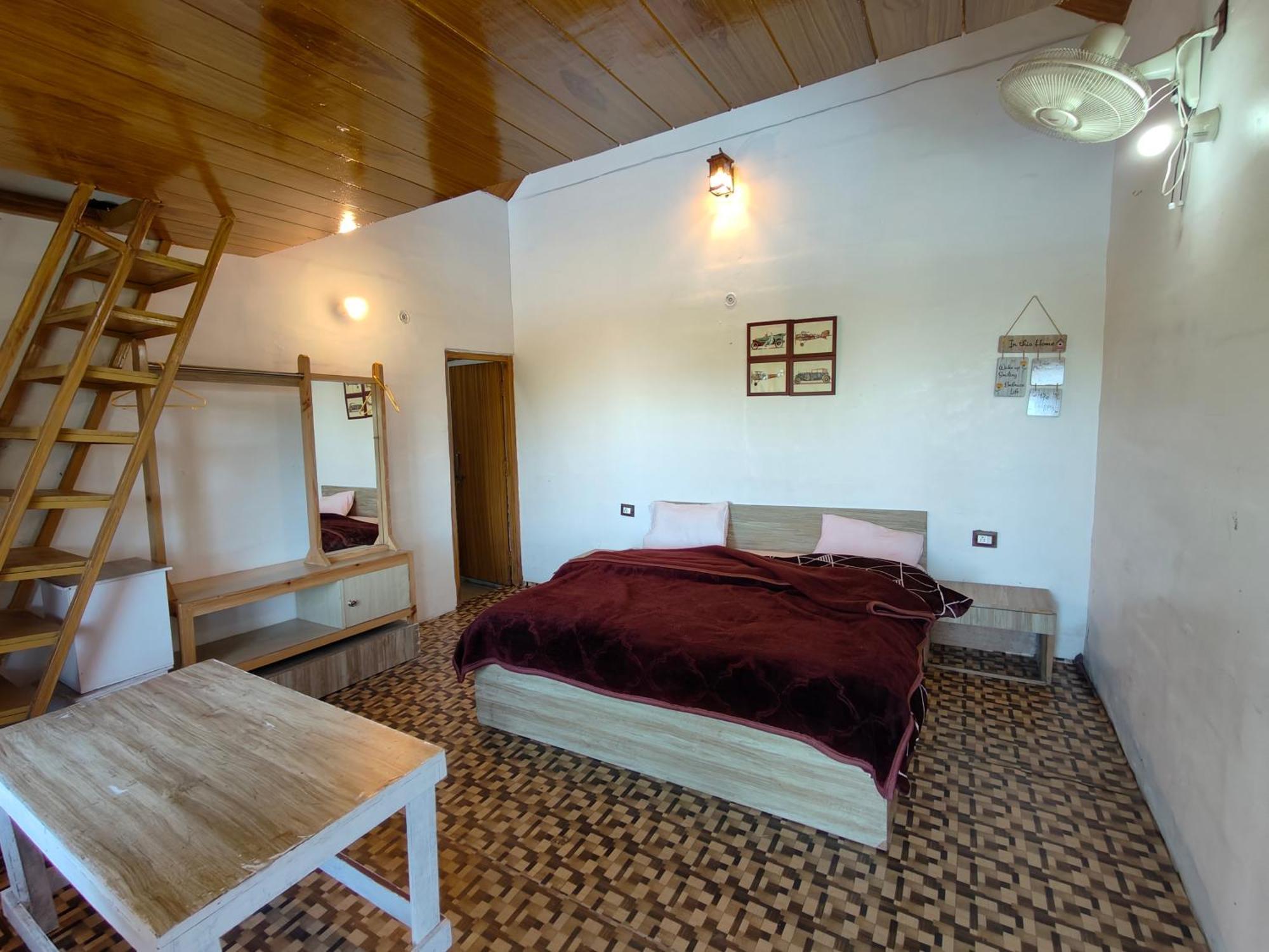 Himwanderer Camps & Cottages Pangot Nainital Exteriör bild